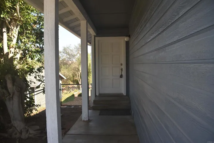 604 Porter Street, Fallbrook, California 92028 — photo 4