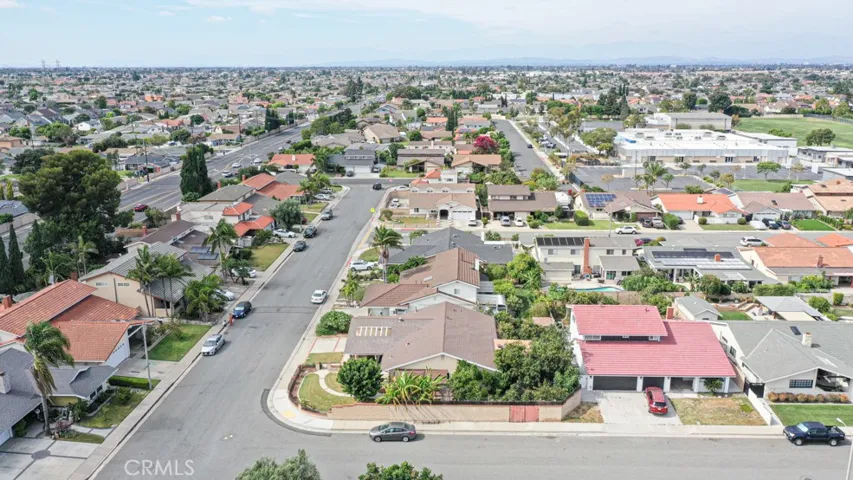 Neighborhood View