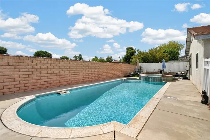 Pool/ Spa