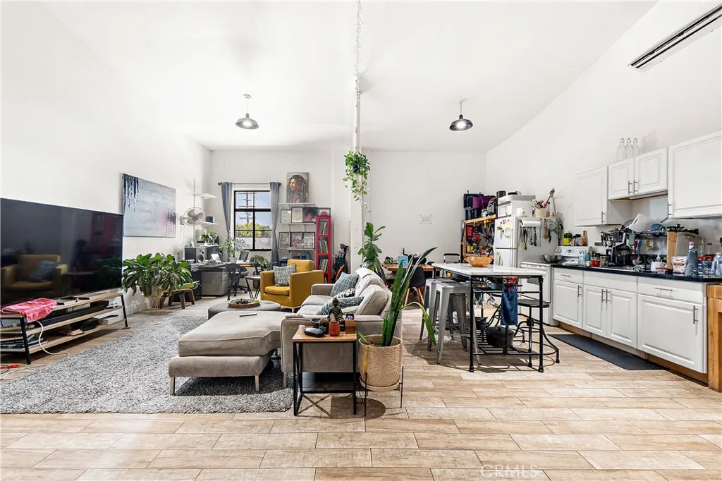 2nd Floor - Unit 3