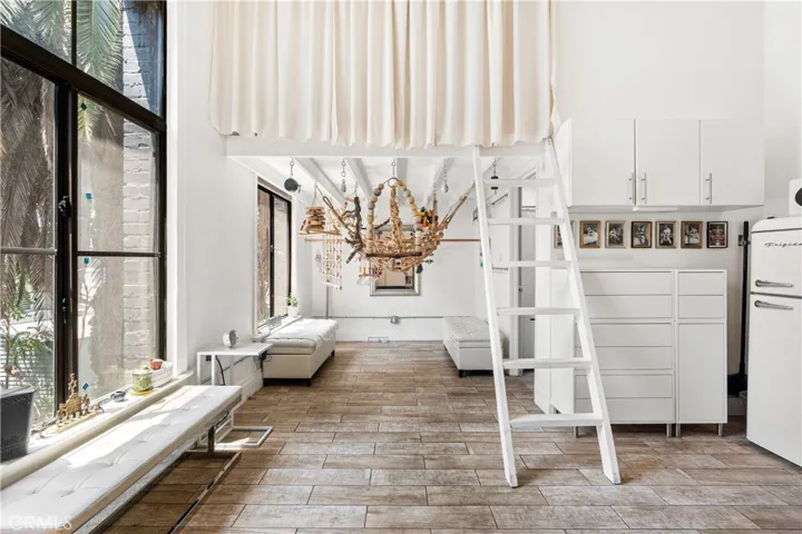 2nd Floor - Unit 5