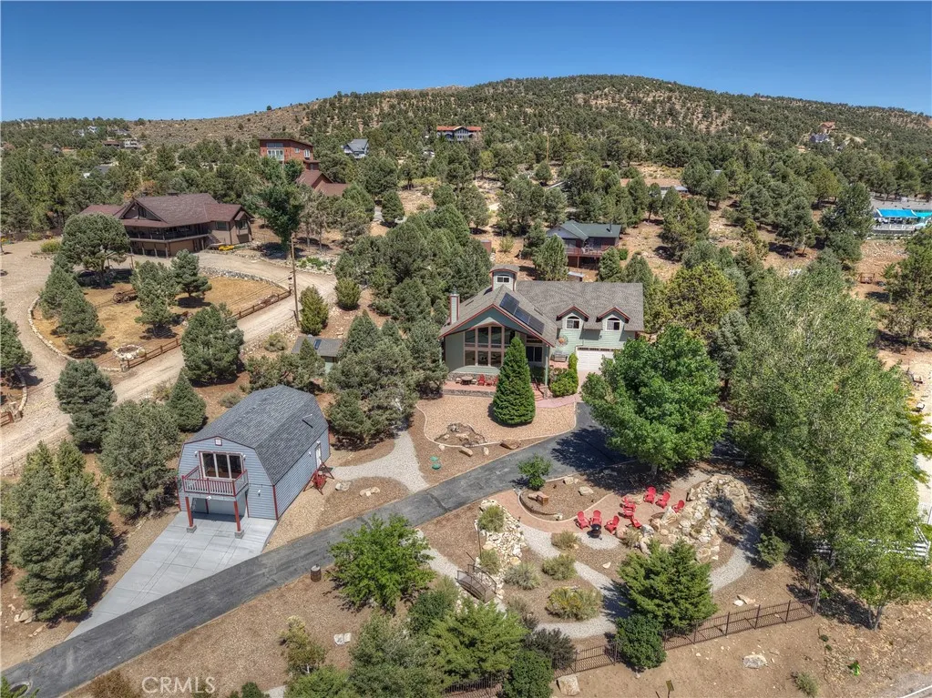 1307 Baldwin Lake
