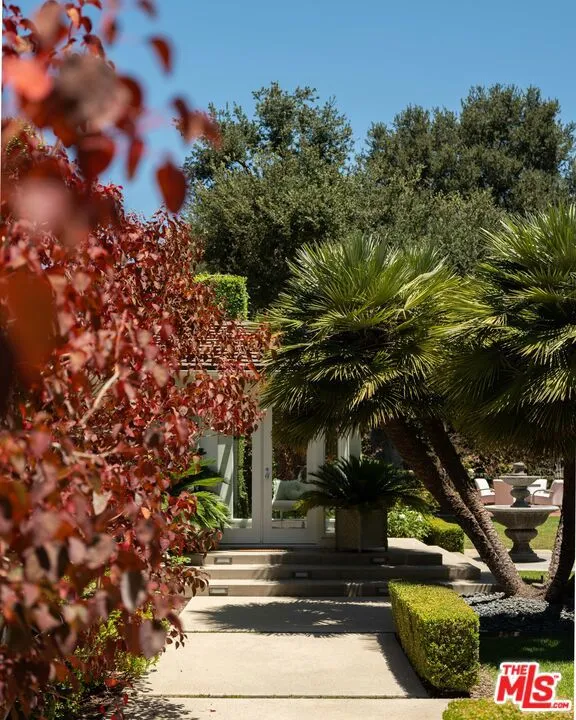 880 Canterbury Road, San Marino, California 91108 — photo 4