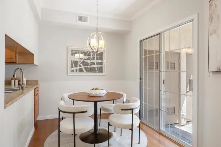 977 Warburton Avenue 203, Santa Clara, California 95050 — photo 5