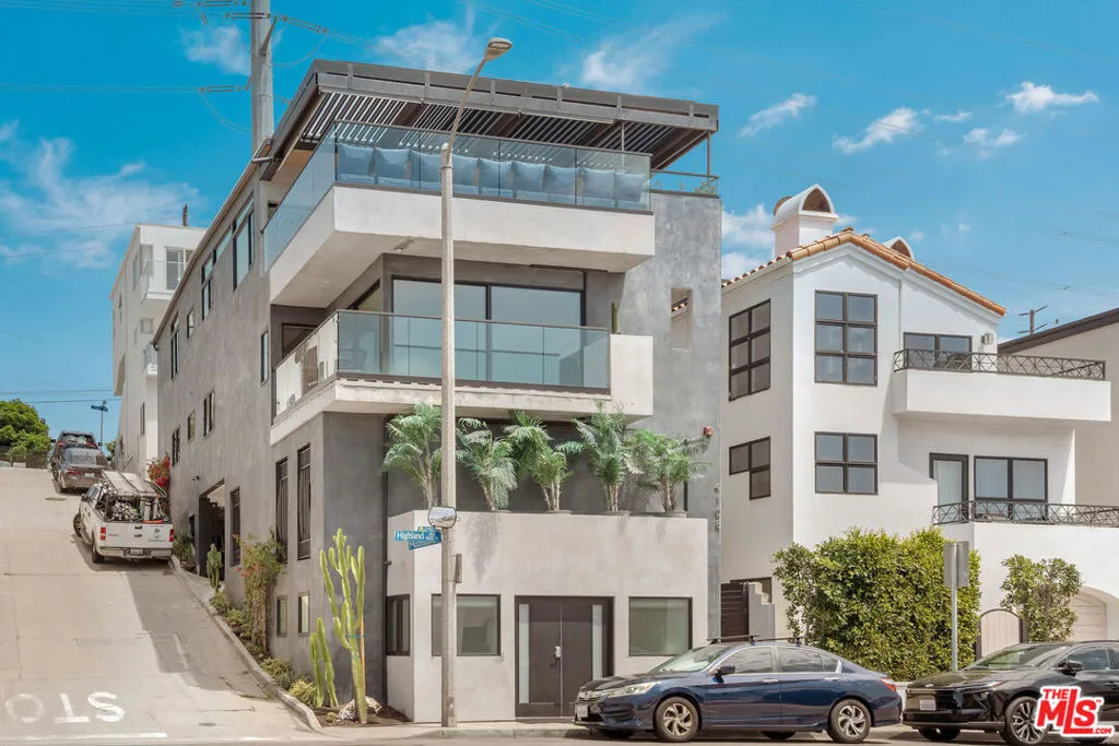 4108 Highland Ave
