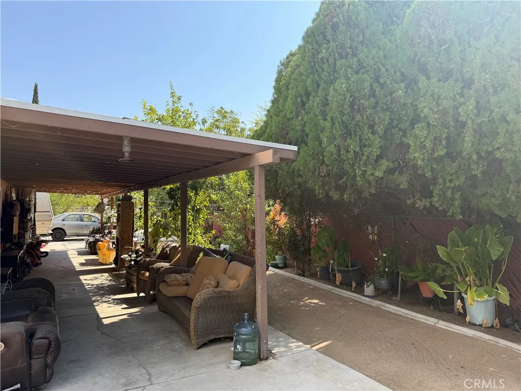 223 Glenmont Court, Hemet, California 92544 — photo 5