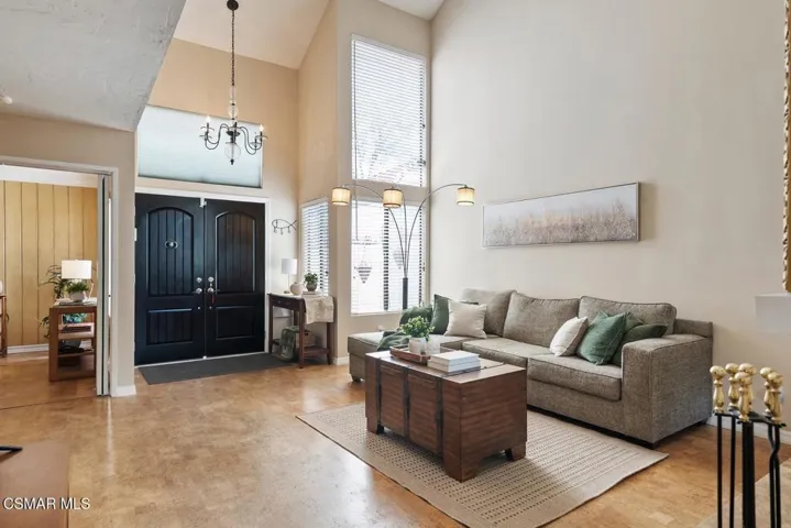 1425 Calle Lozano, Camarillo, California 93012 — photo 5
