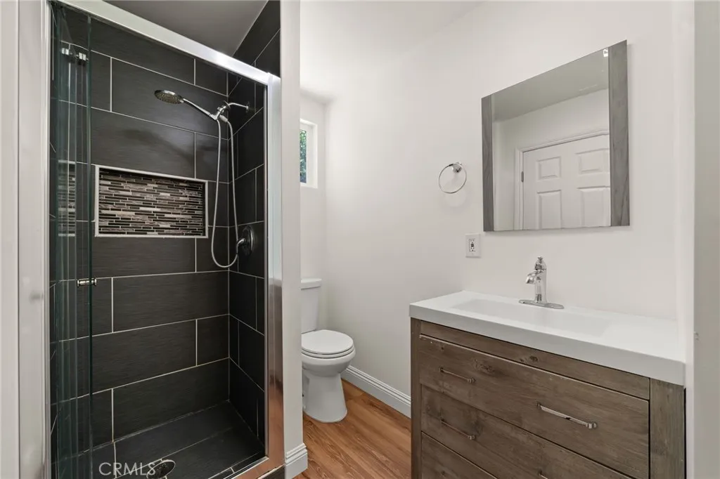 bedroom ensuite 3/4 bath and closet