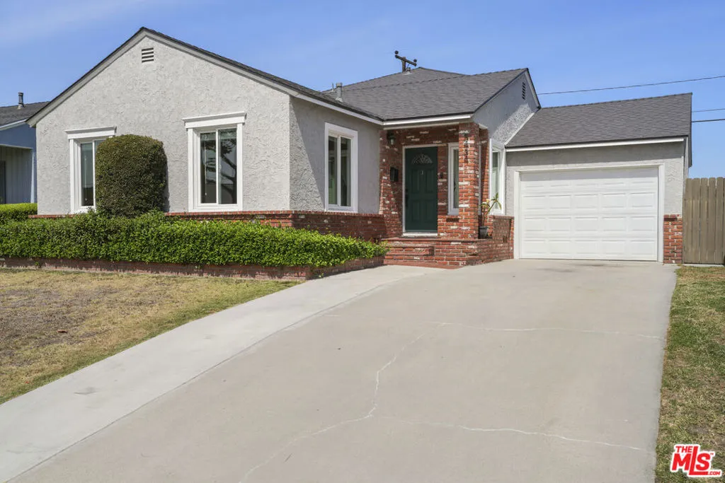 5434 Graywood Ave