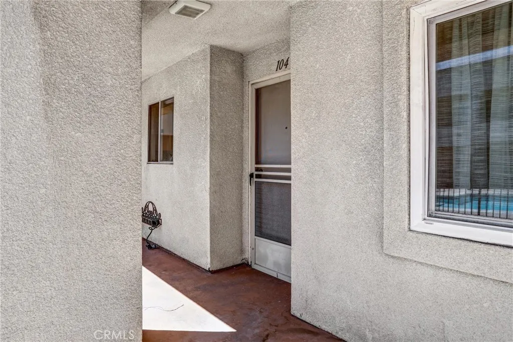 430 104 N Holliston, Pasadena, California 91106 — photo 5