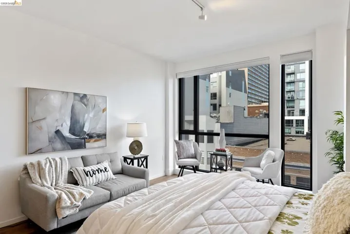 1433 Bush Street 502, San Francisco, California 94109-5595 — photo 4