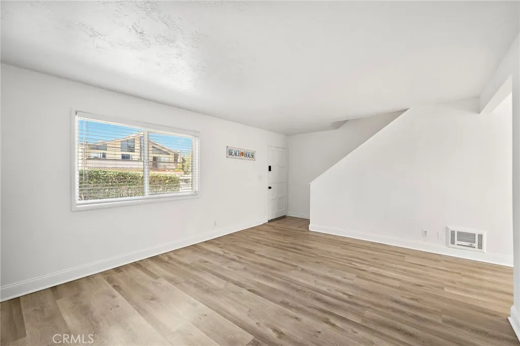 4902 Pearce, Huntington Beach, California 92649 — photo 5