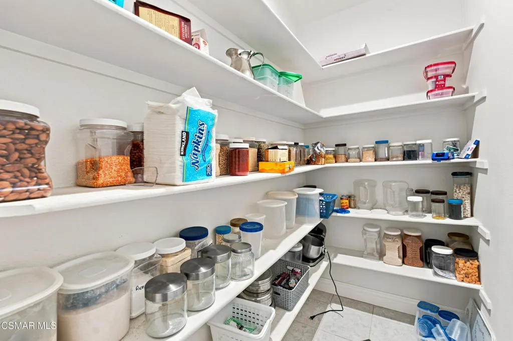 2809CimmaronAve-11