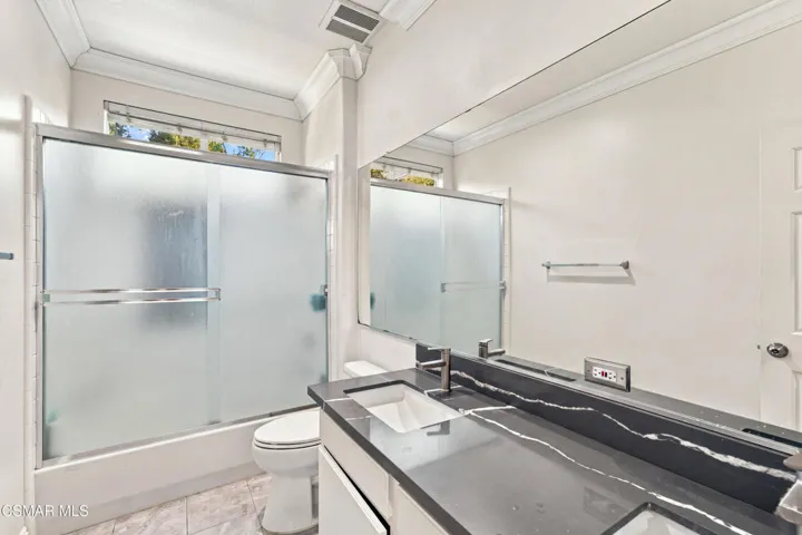 2809CimmaronAve-16