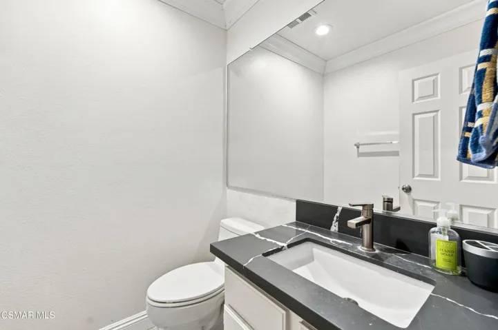 2809CimmaronAve-19