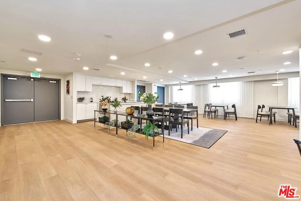 510 S Oxford Avenue 204, Los Angeles, California 90020 — photo 5