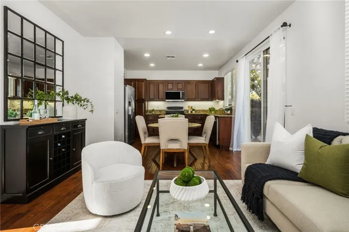 140 W Cork Tree, Orange, California 92865 — photo 4