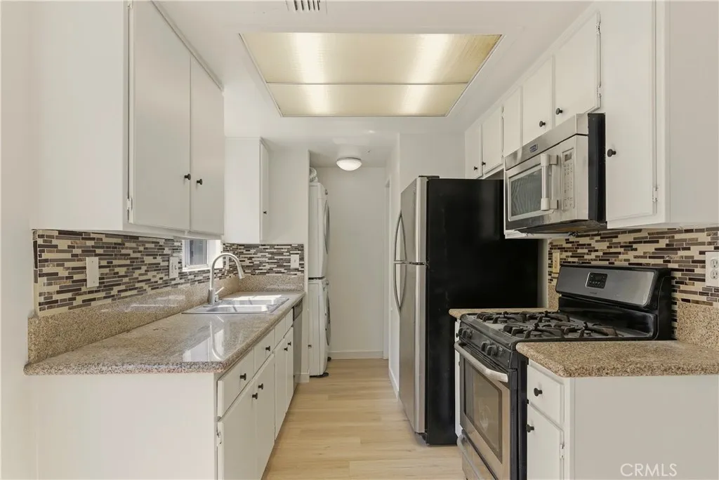 8615 Beverly 6, Pico Rivera, California 90660 — photo 5