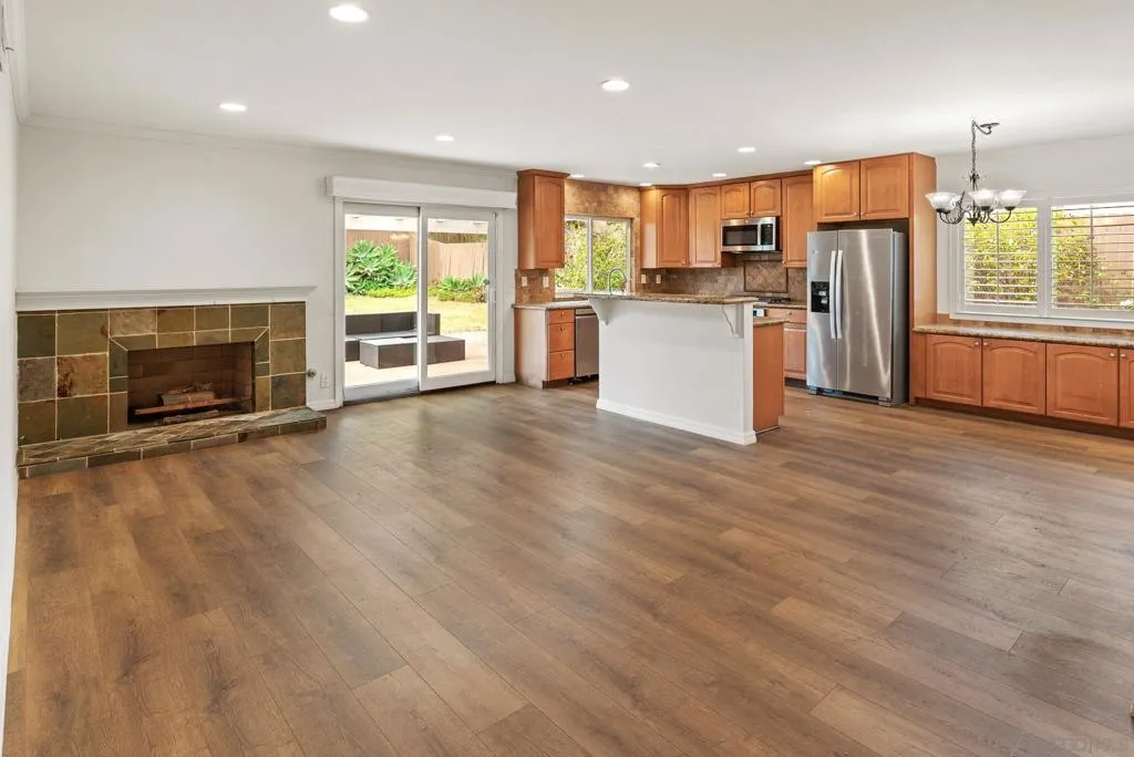 2814 Luciernaga St, Carlsbad, California 92009 — photo 4