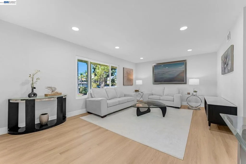 2624 Damien Ave, La Verne, California 91750 — photo 5