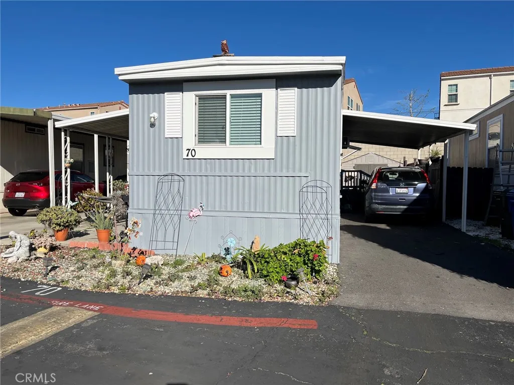 201 E Arrow Hwy #70