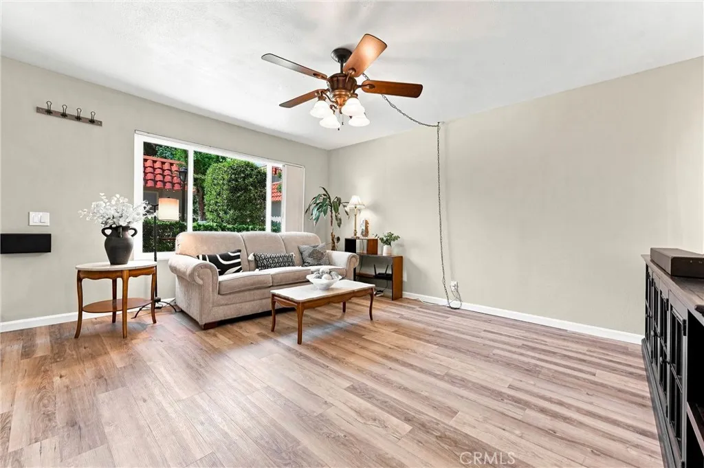 22754 Madrid, Lake Forest, California 92630 — photo 5