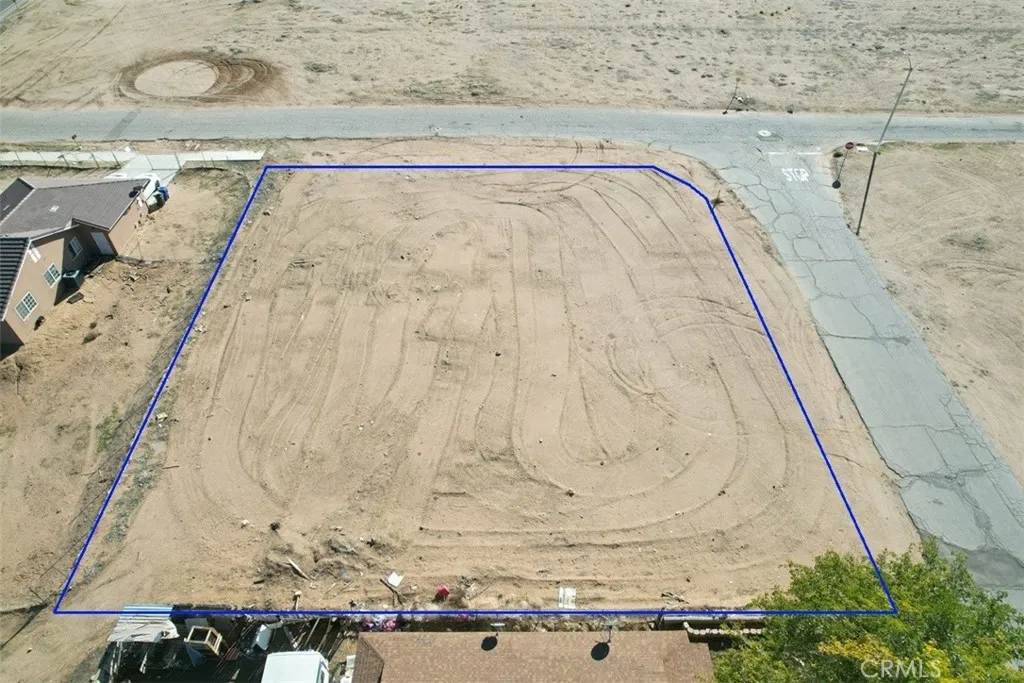 2 Hardy, Adelanto, California 92301 — photo 4