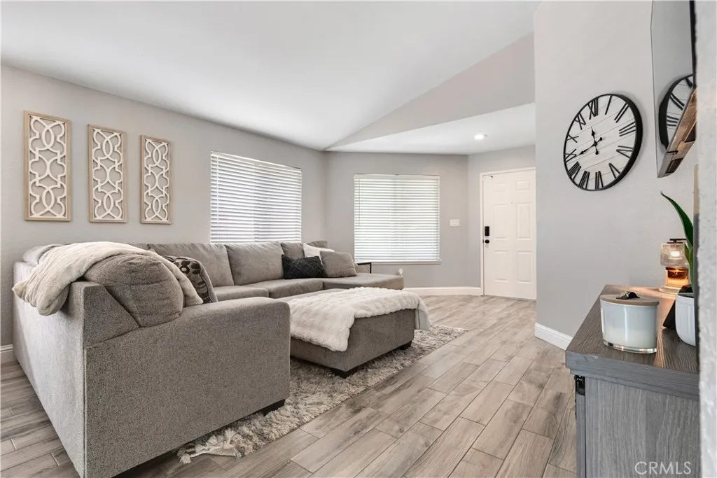3927 Park View, Bakersfield, California 93311 — photo 4