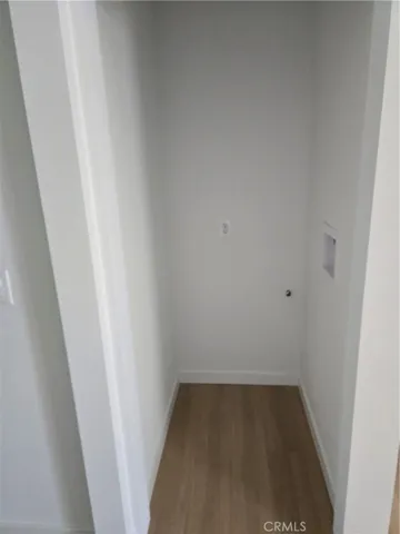 Washer/dryer stack