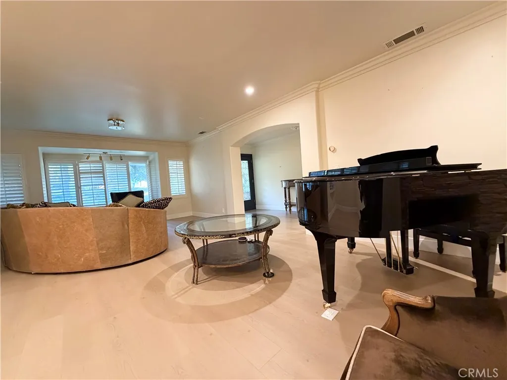 28 W Sycamore Avenue, Arcadia, California 91006 — photo 4