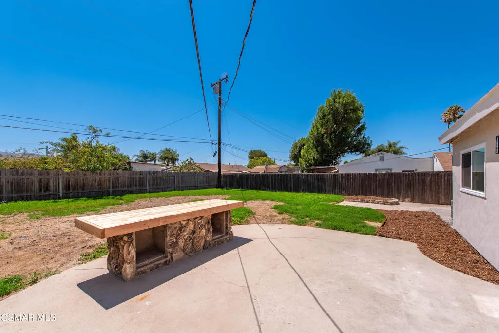 1634 Arcane St. Simi Valley 93065