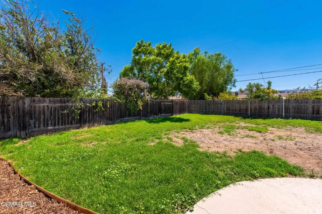 1634 Arcane St. Simi Valley 93065