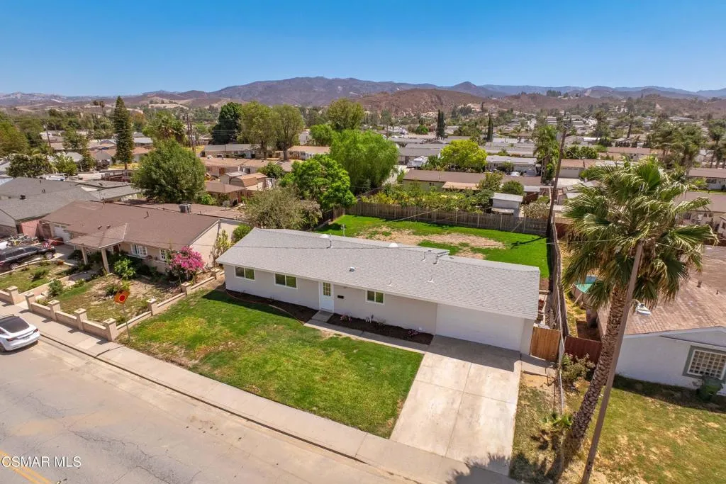 1634 Arcane St. Simi Valley 93065