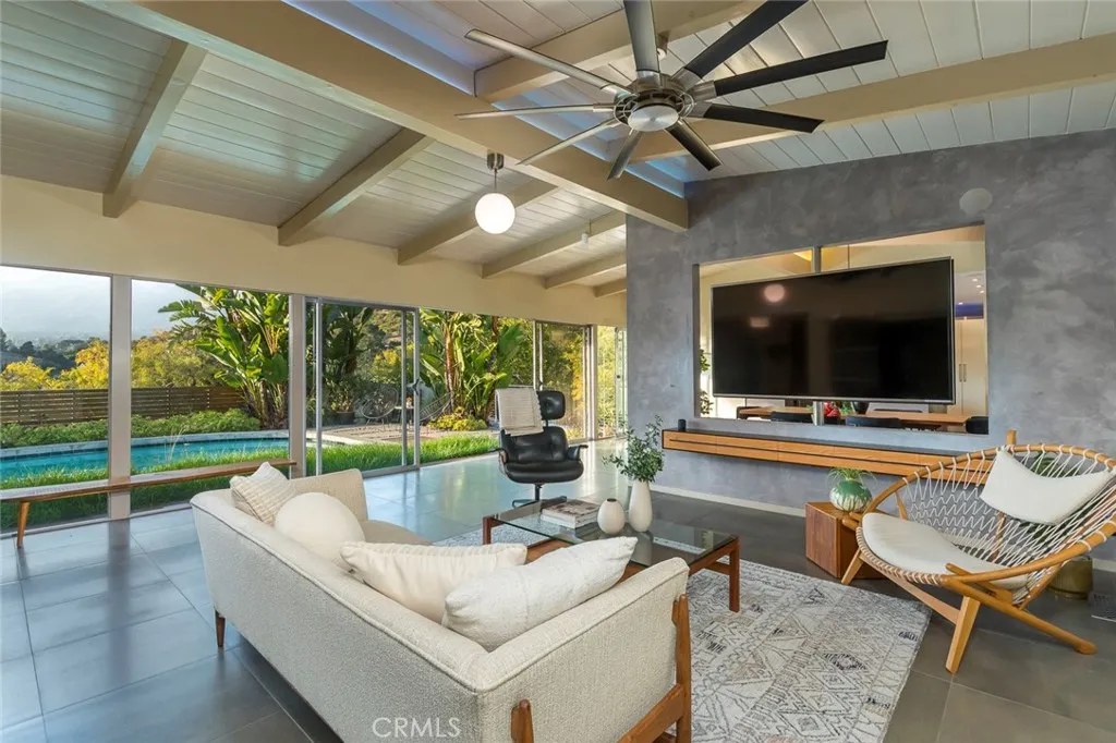 2770 Mira Vista Dr