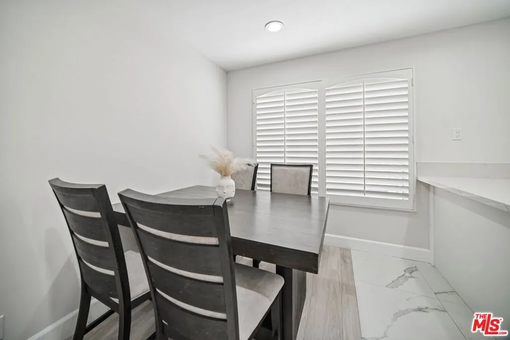 Dinning Room 2