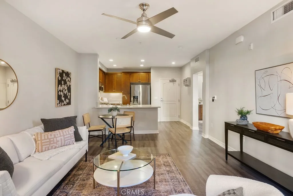 629 Traction Avenue 312, Los Angeles, California 90013 — photo 4