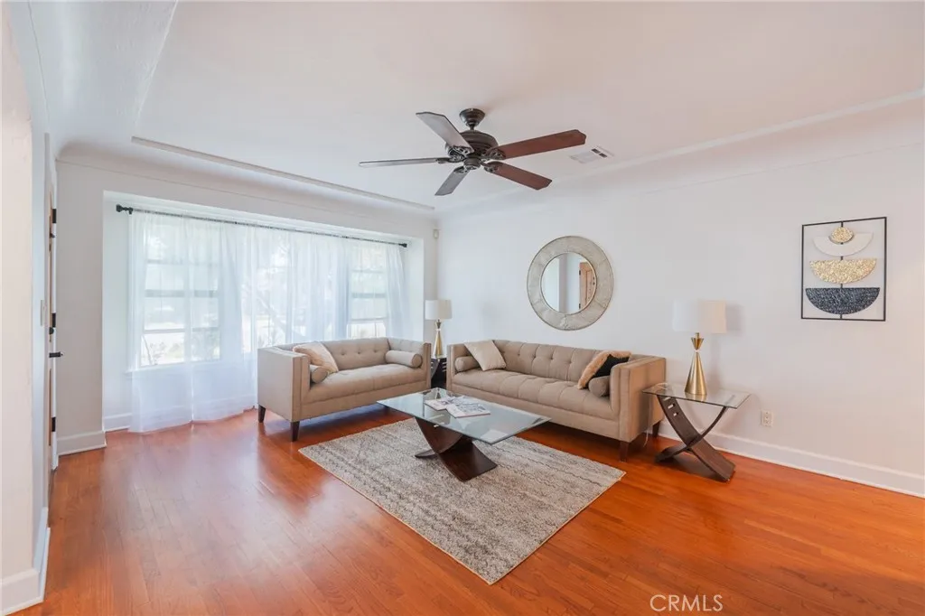 9454 Heiner, Bellflower, California 90706 — photo 5