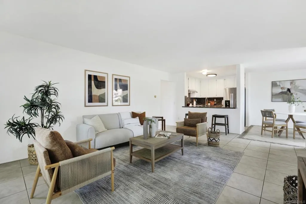 2042 Coolidge 98