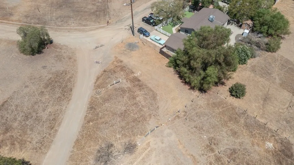1 Mountain View Way, Lake Elsinore, California 92530 — photo 5