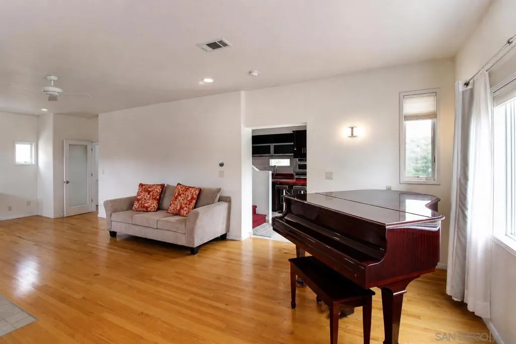 14388 Highland Valley, Escondido, California 92025 — photo 5