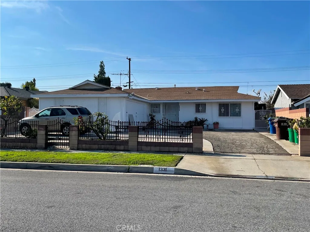 1331 Cloverglen