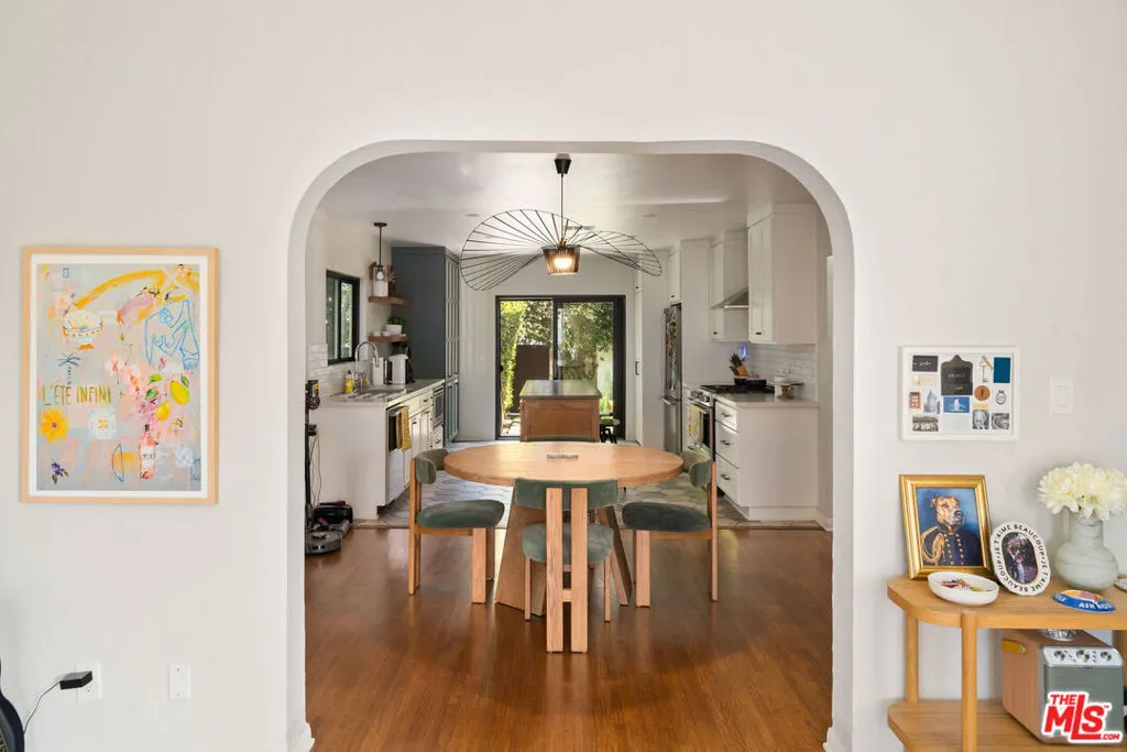 1414 S Curson Avenue, Los Angeles, California 90019 — photo 5