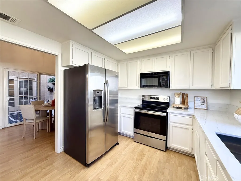 451 Corte Rojo, Upland, California 91786 — photo 4