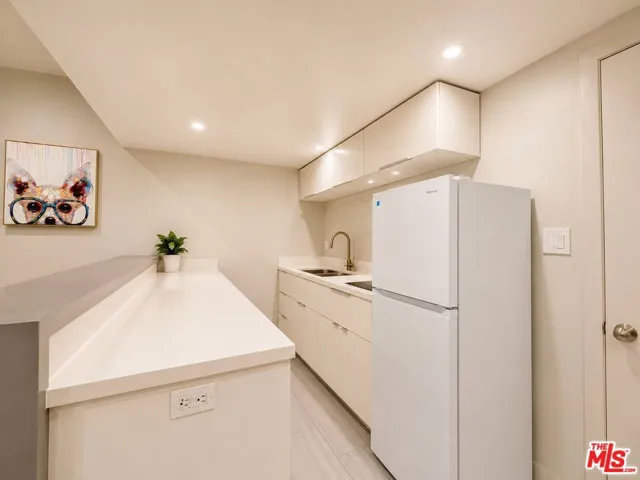 508 N Kings Road 5, West Hollywood, California 90048 — photo 4