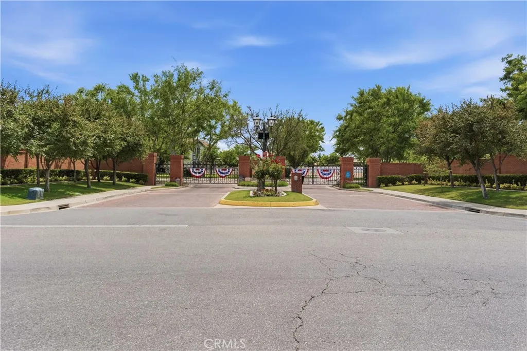 12706 Stillbrook Drive, Bakersfield, California 93311 — photo 5