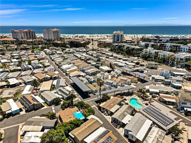 80 Huntington, Huntington Beach, California 92648 — photo 4