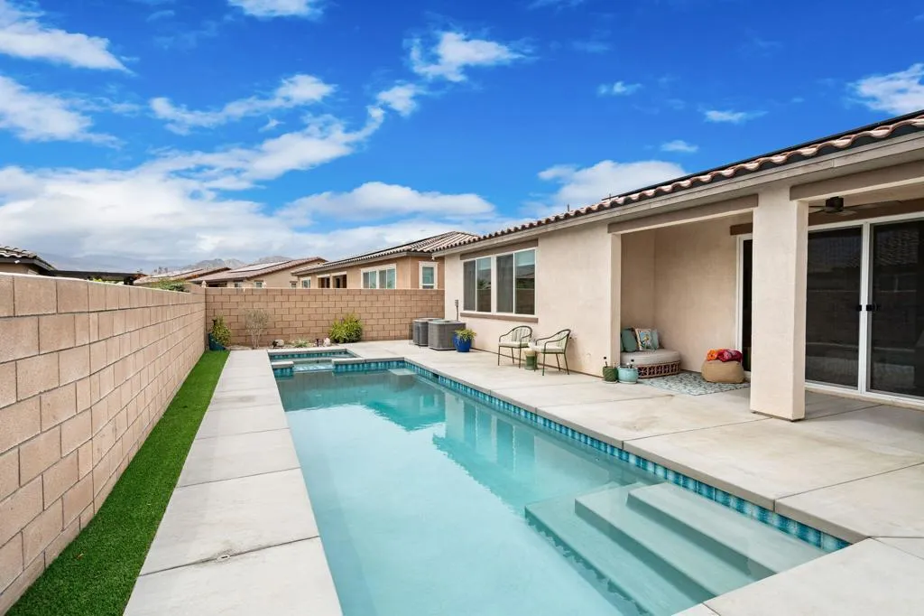 Pool and Spa Pool and Spa