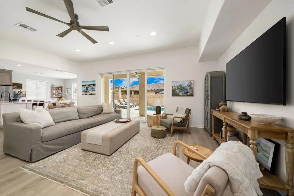 Family Room to Kitchen Family Room to Kitchen