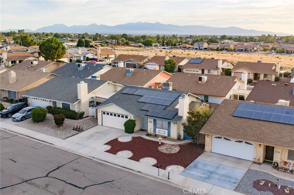 12980 Autumnwood, Victorville, California 92395 — photo 4