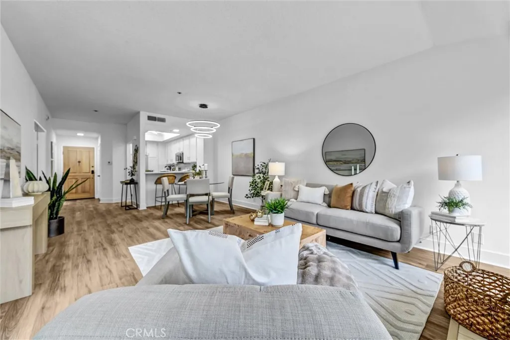 230 Lille 102, Newport Beach, California 92663 — photo 5